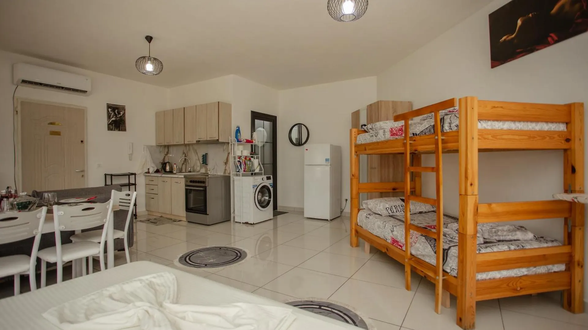 Room 446, Center Shkodra